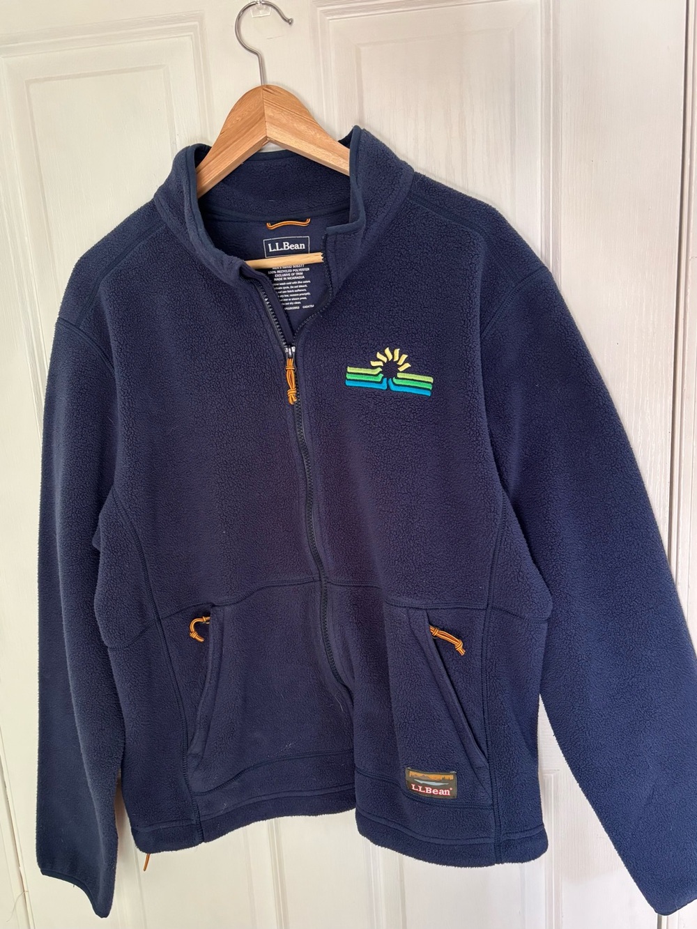 L.L. Bean Men Navy Fleece Jacket with Yellow & Green Sunburst Patch Large